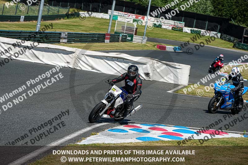enduro digital images;event digital images;eventdigitalimages;mallory park;mallory park photographs;mallory park trackday;mallory park trackday photographs;no limits trackdays;peter wileman photography;racing digital images;trackday digital images;trackday photos